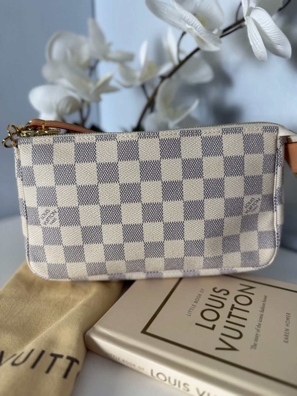 LOUIS VUITTON Damier Azur Pochette NM